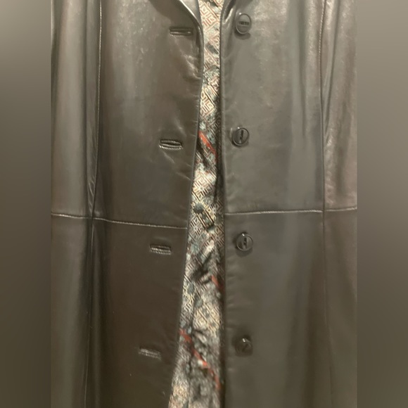 Kenneth Cole Black Leather Coat -Size S EUC - Picture 9 of 13